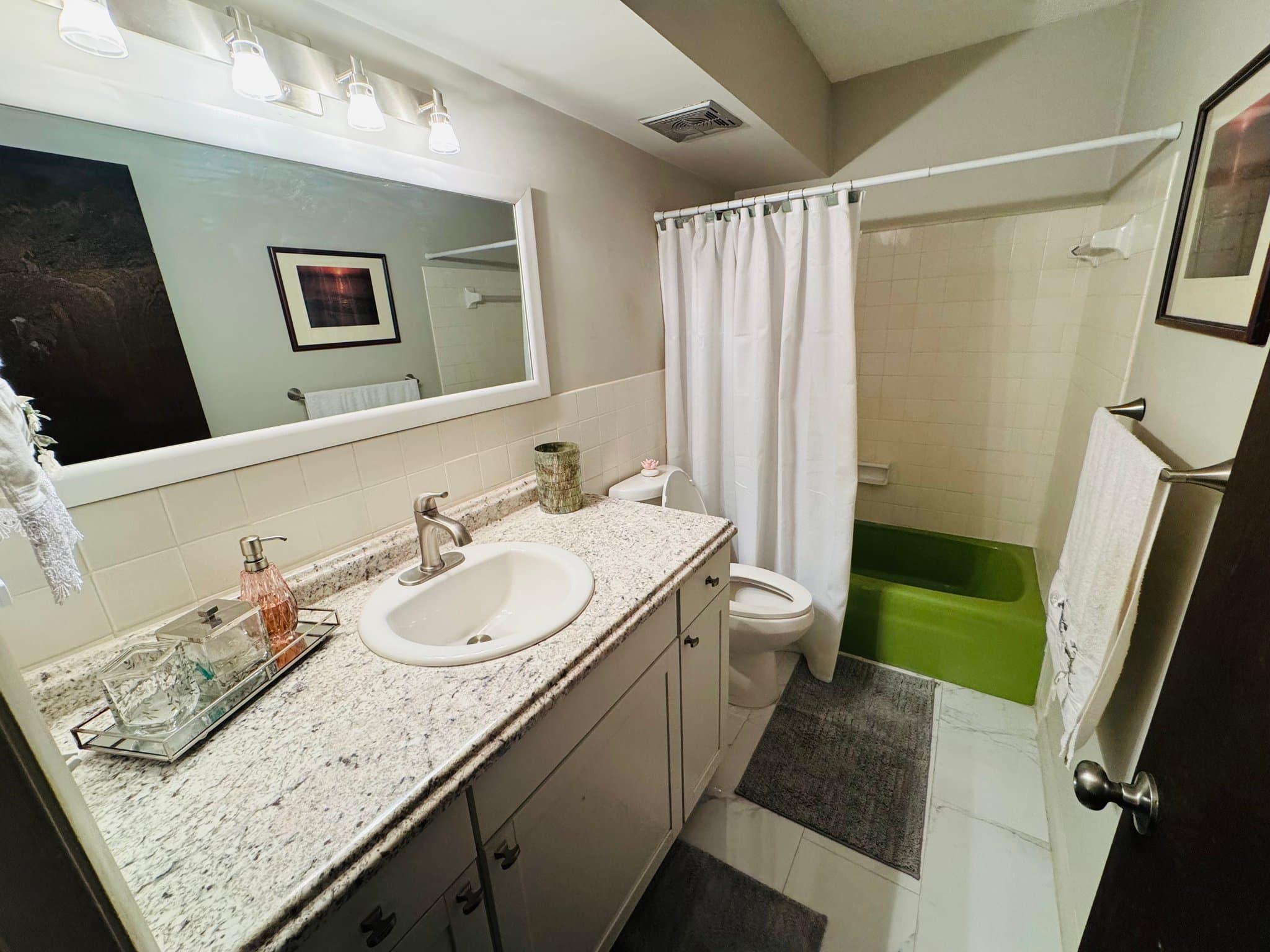 Ocala Condo: 2415 NE 7th St