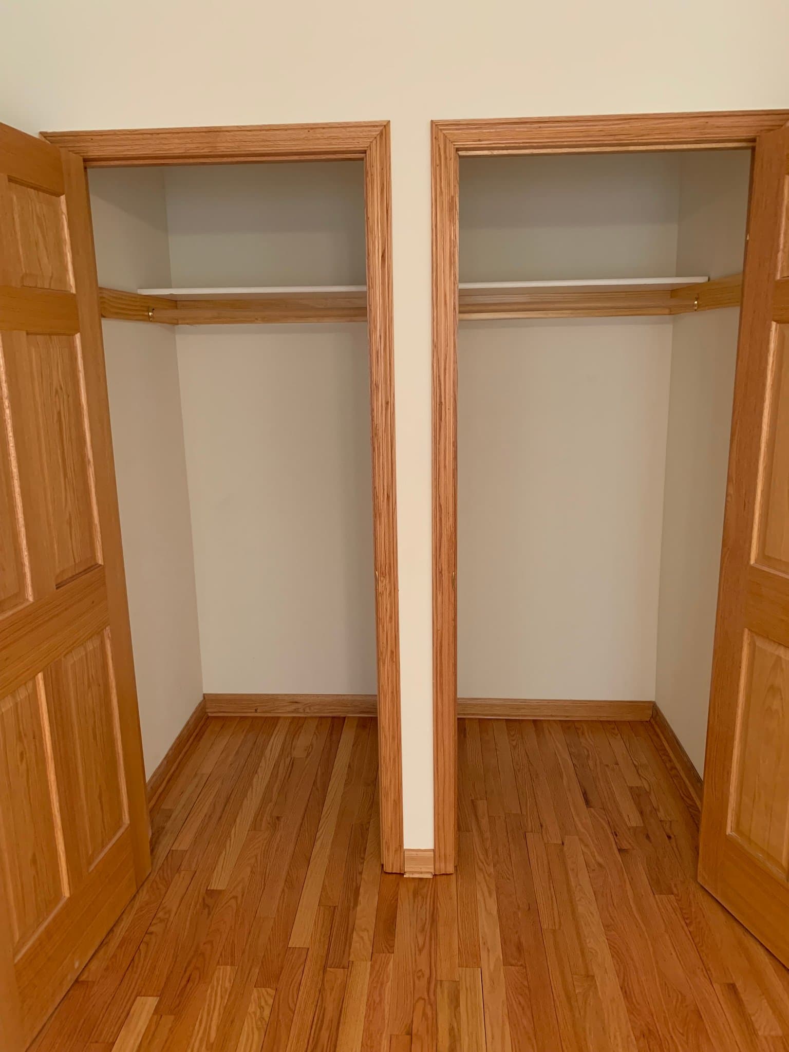 St. Paul Apartment: 705 snelling ave s.
