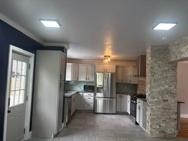 Arvada House: 5974 W 69th Ave