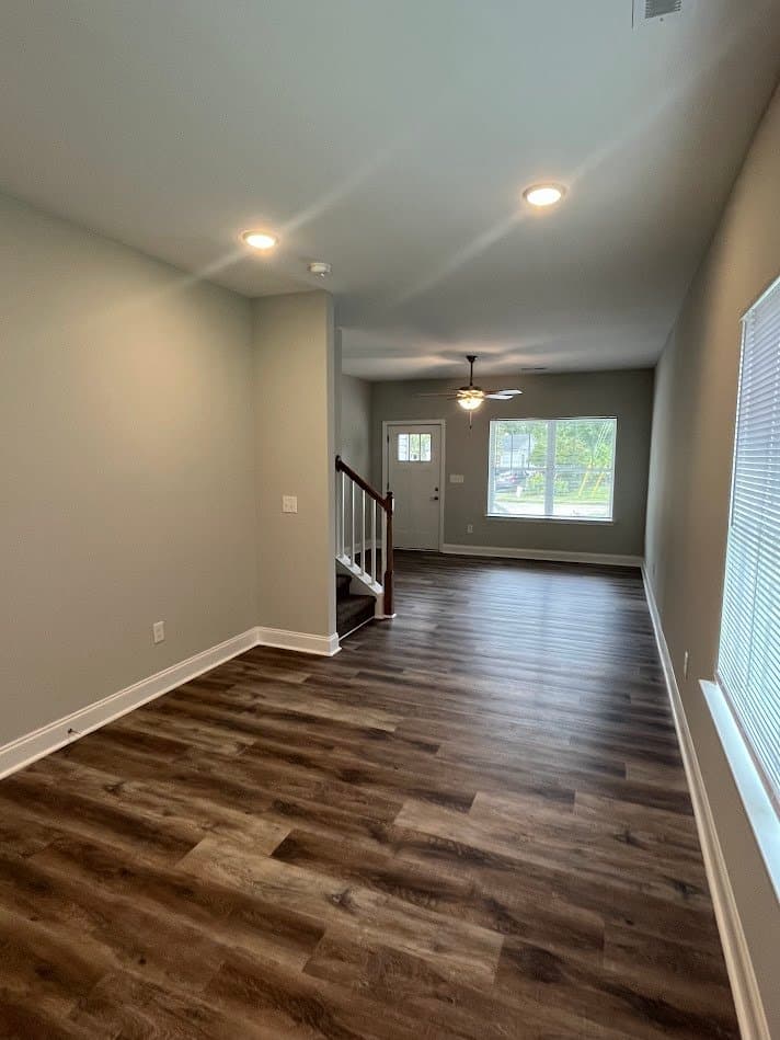 Conway Townhome: 1501 Canal Terrace