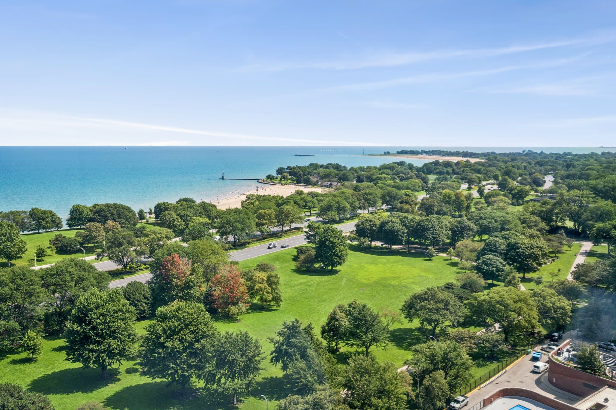 Chicago Condo: 5445 N Sheridan Rd