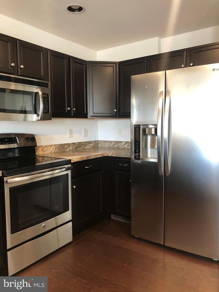 Mechanicsburg Townhome: 1741 Haralson Drive