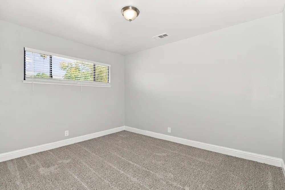 North Highland House: 6518 Larry Way,