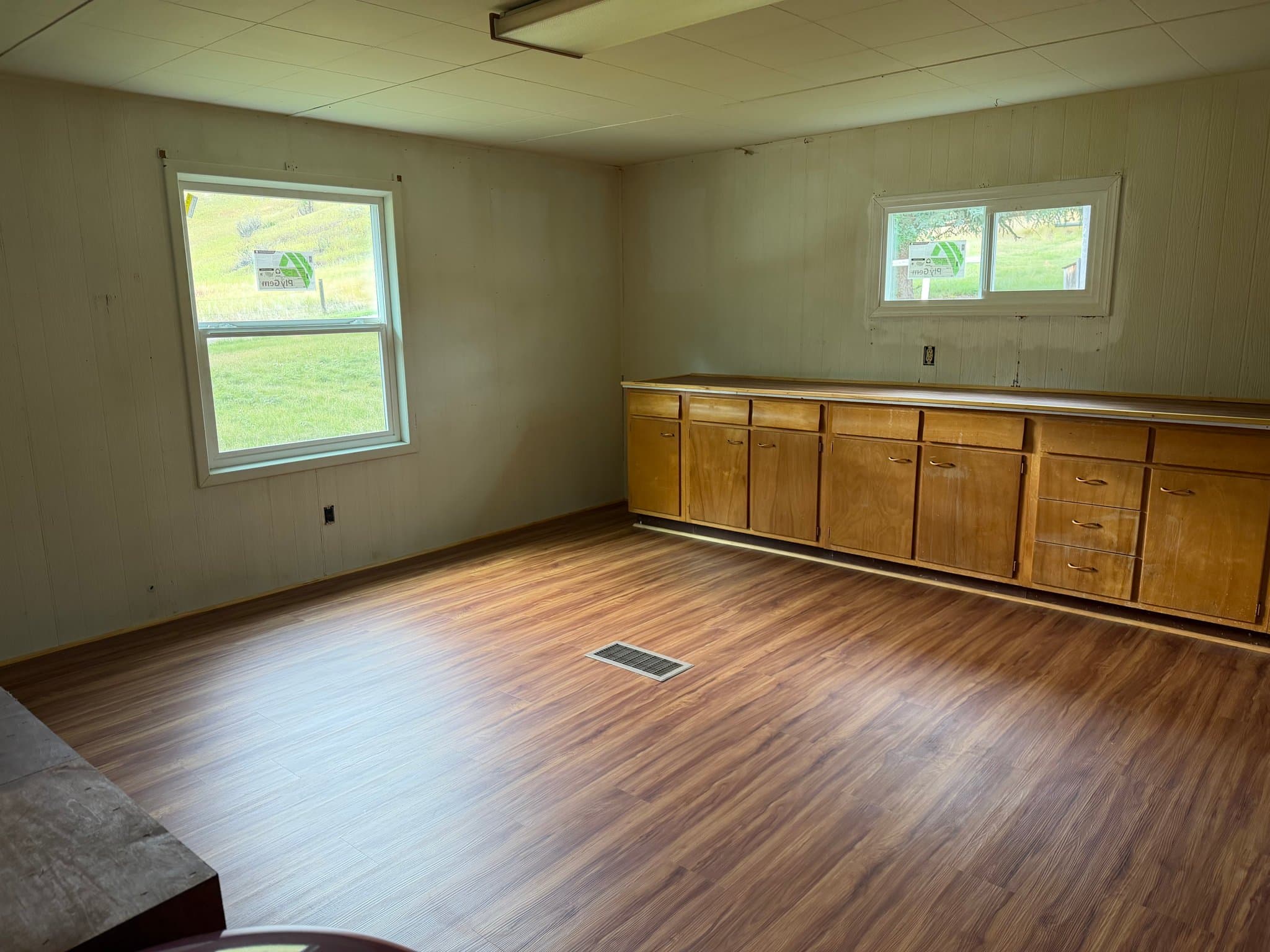 Cascade House: 60 Bald Eagle Drive