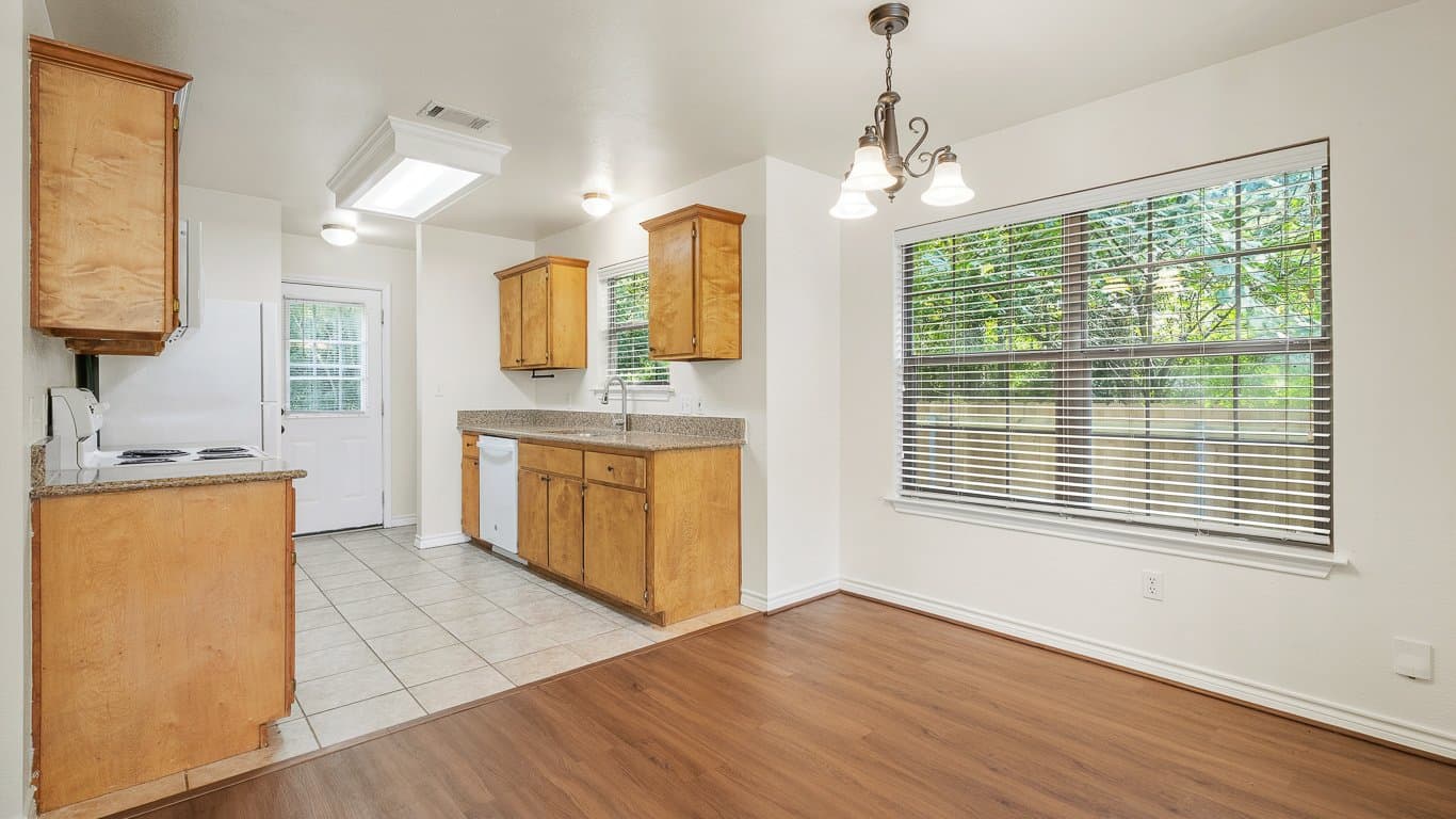 Huntsville Townhome: 126 Yegua Cir