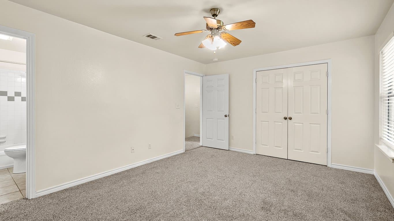 Huntsville Townhome: 126 Yegua Cir