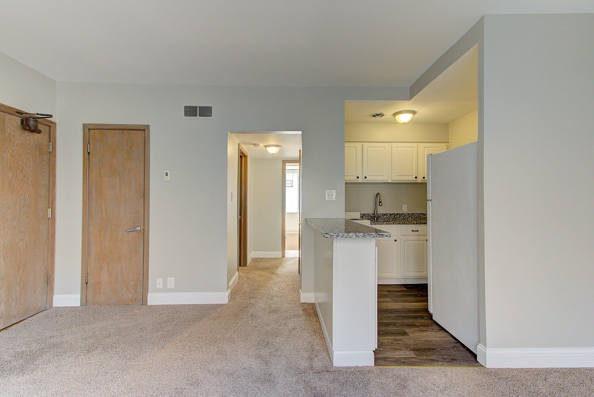 Elm Grove Apartment: 1847 N. Prospect Avenue