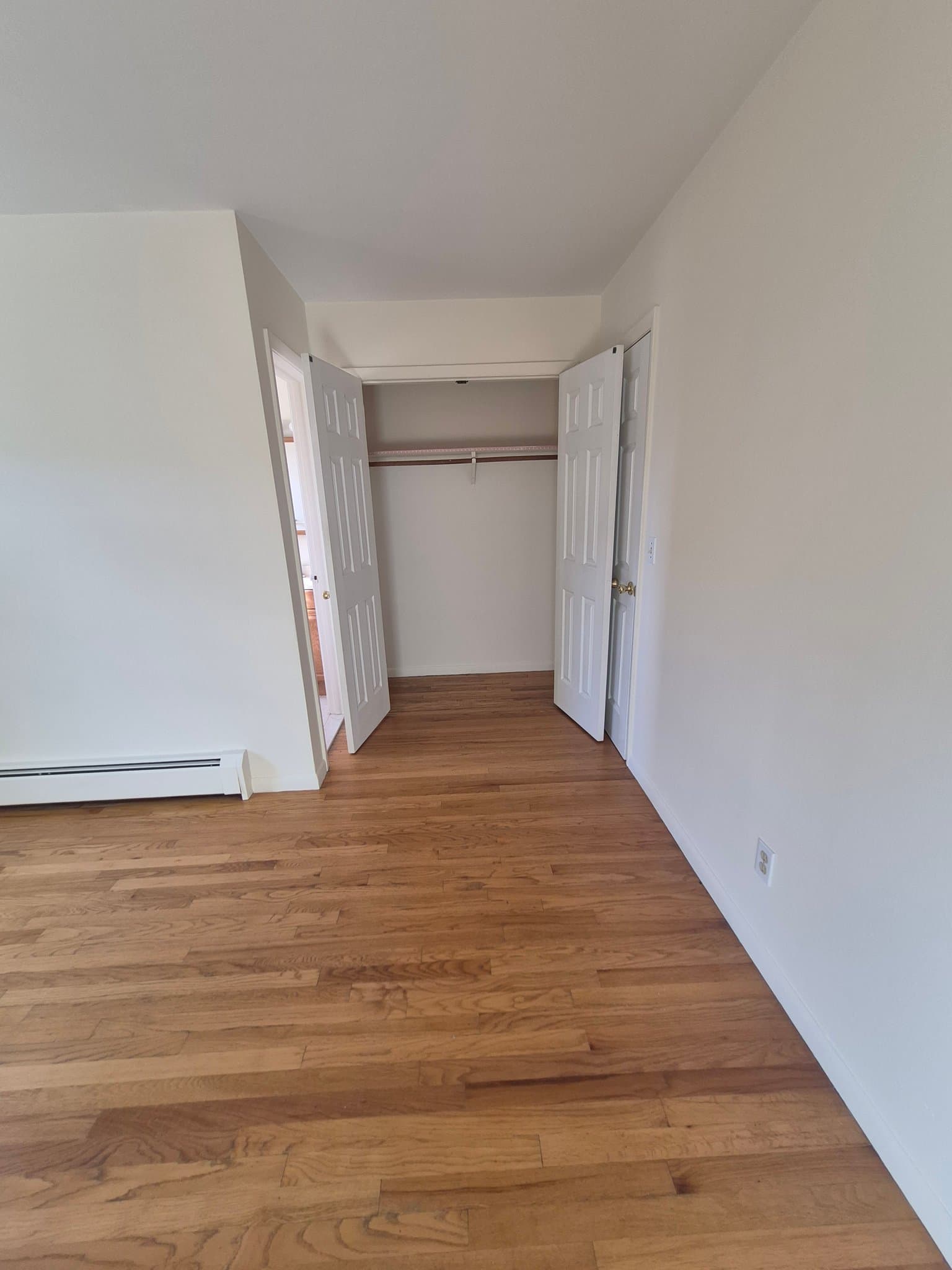 Palisades Park Multiplex: 134 Commercial Ave