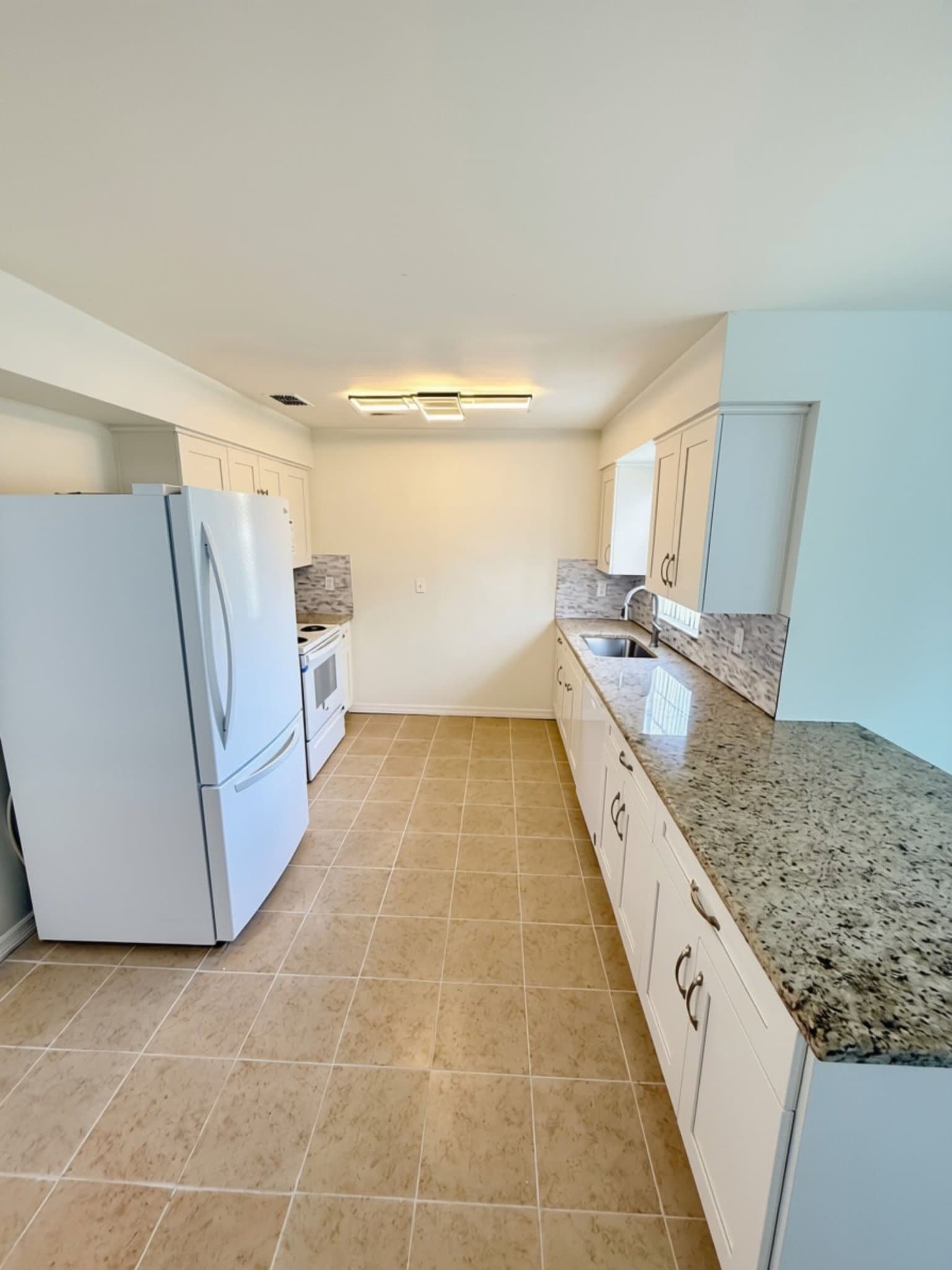 Plant City House: 108 Burchwood Ave