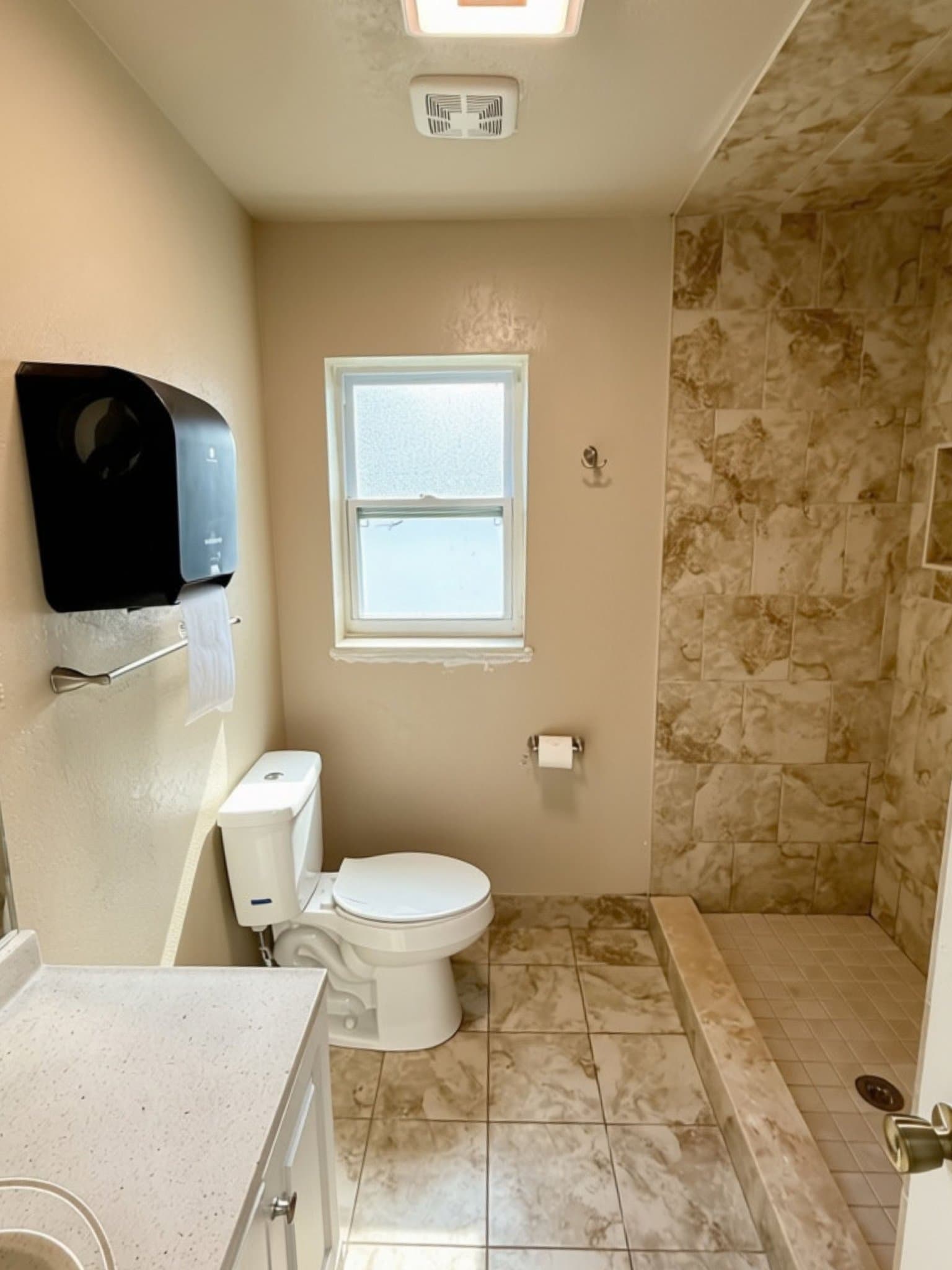 Plant City House: 108 Burchwood Ave