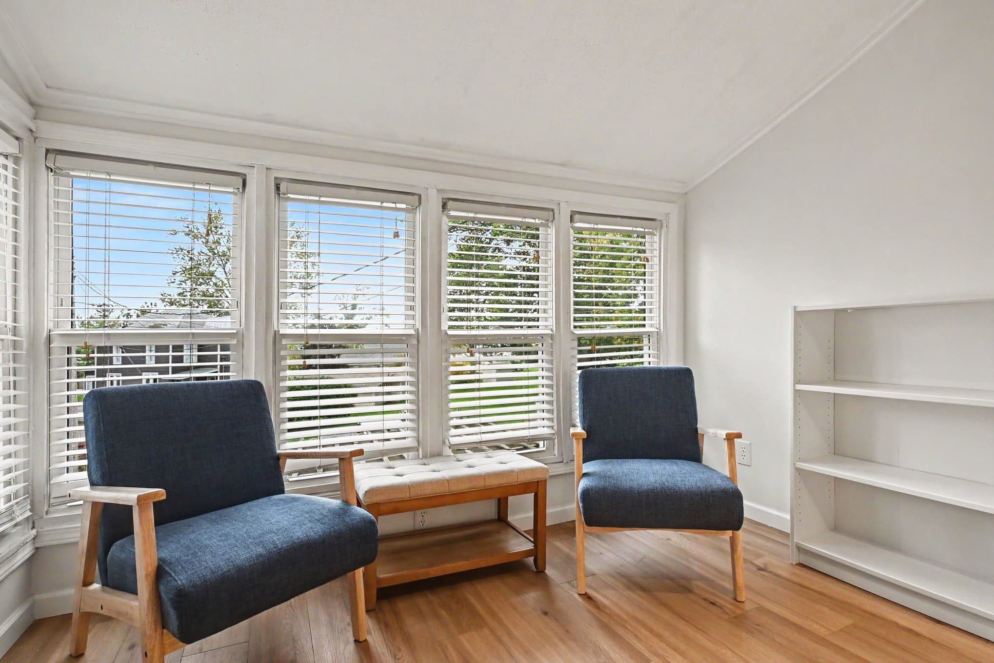 Winona Lake House: 1604 Chestnut Ave