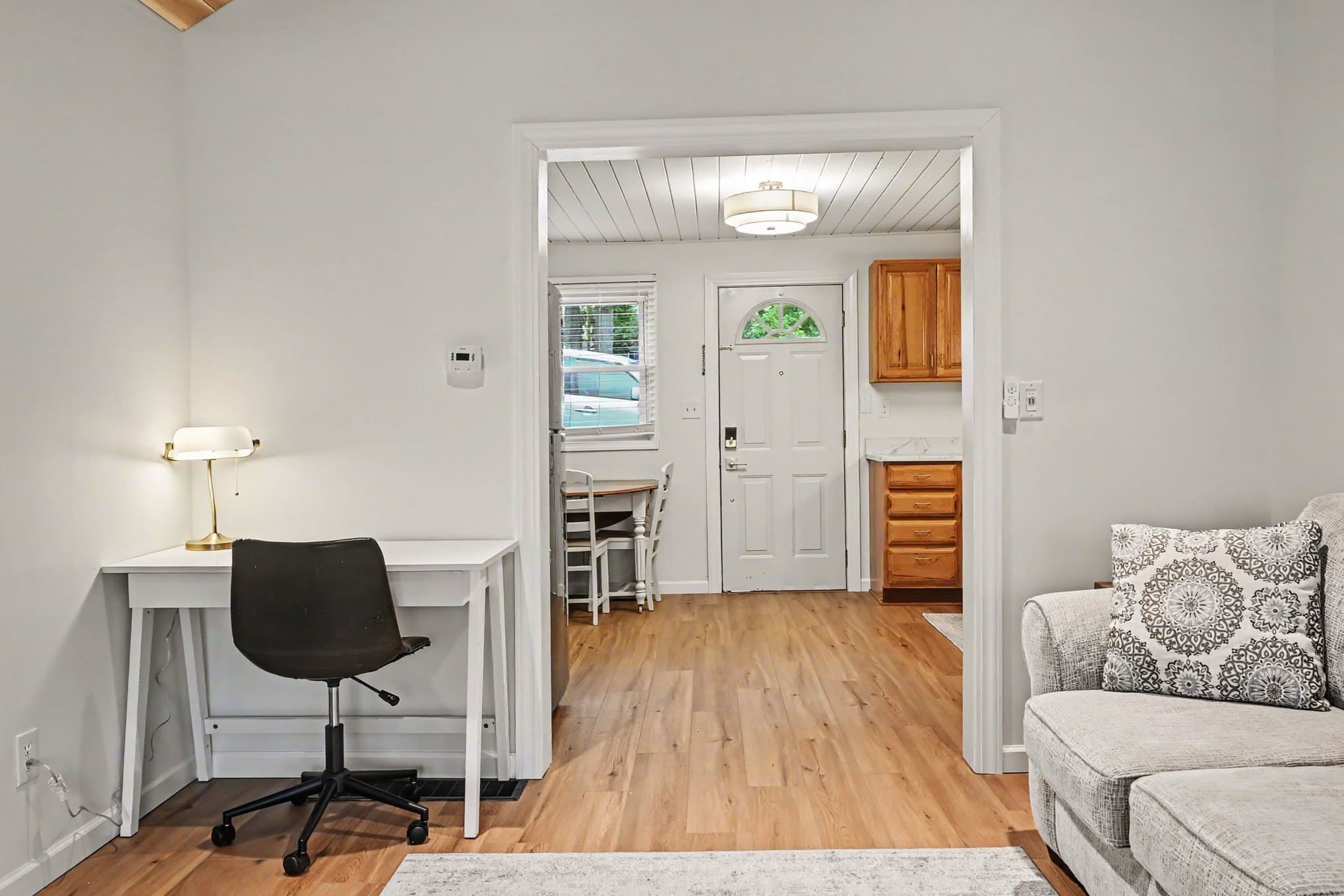 Winona Lake House: 1604 Chestnut Ave