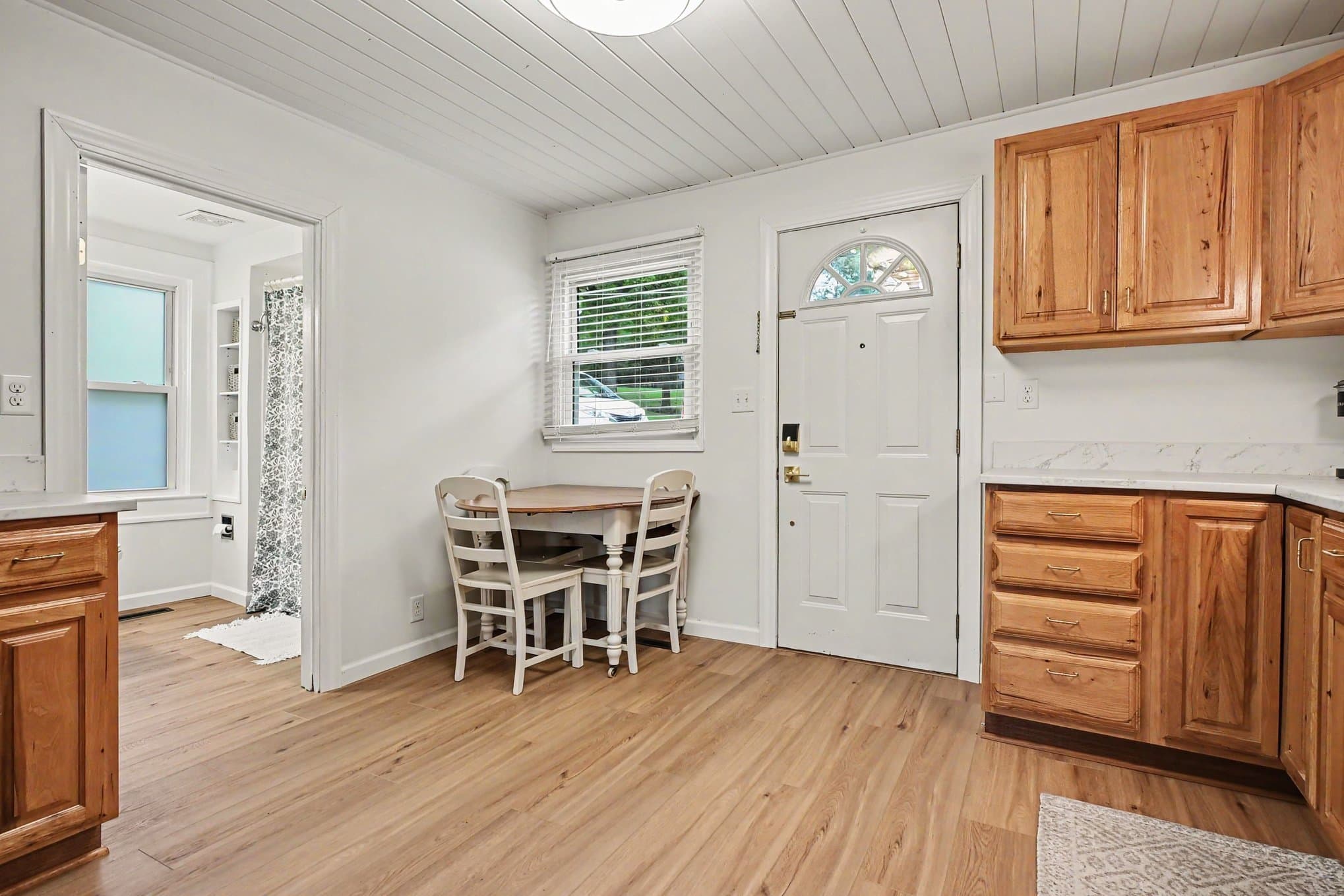 Winona Lake House: 1604 Chestnut Ave