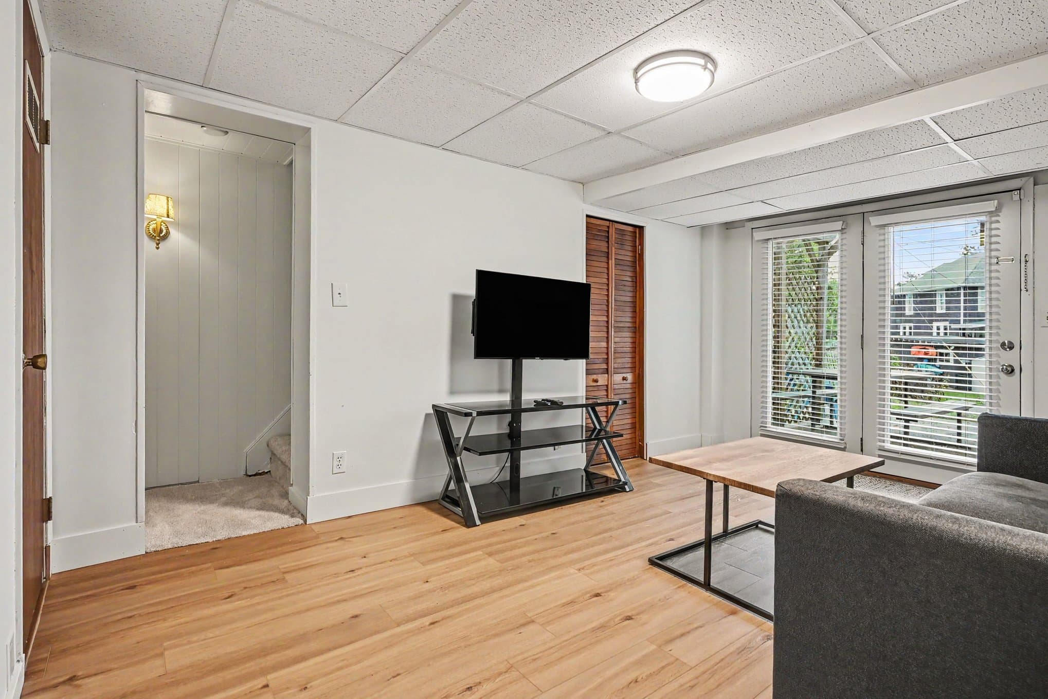 Winona Lake House: 1604 Chestnut Ave