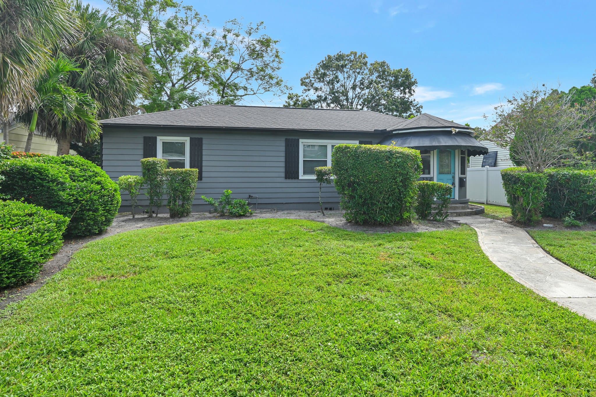 St Petersburg House: 446 37th Ave NE