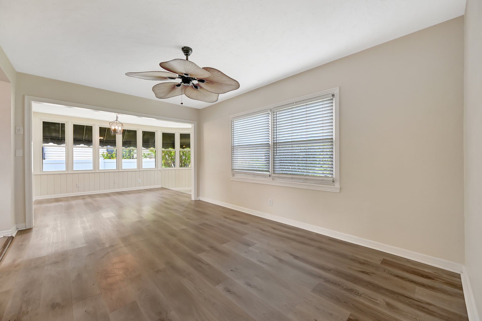 St Petersburg House: 446 37th Ave NE