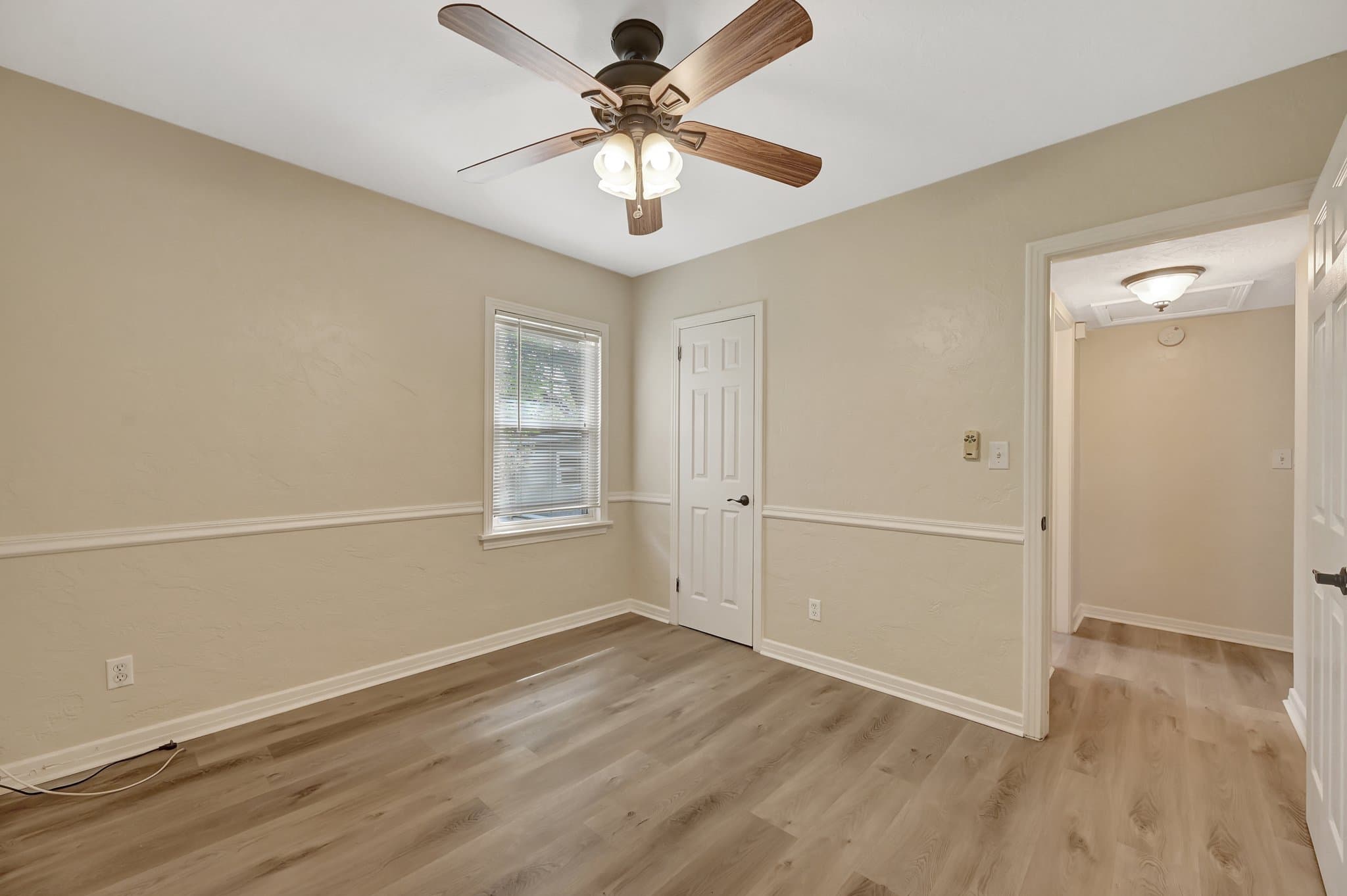 St Petersburg House: 446 37th Ave NE