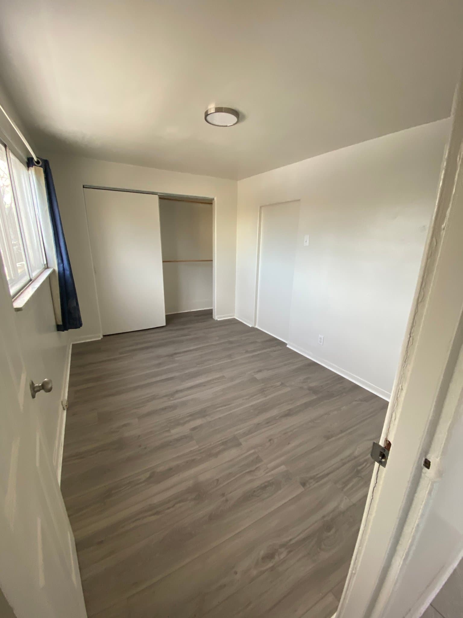 carnegie Apartment: 709 carothers ave