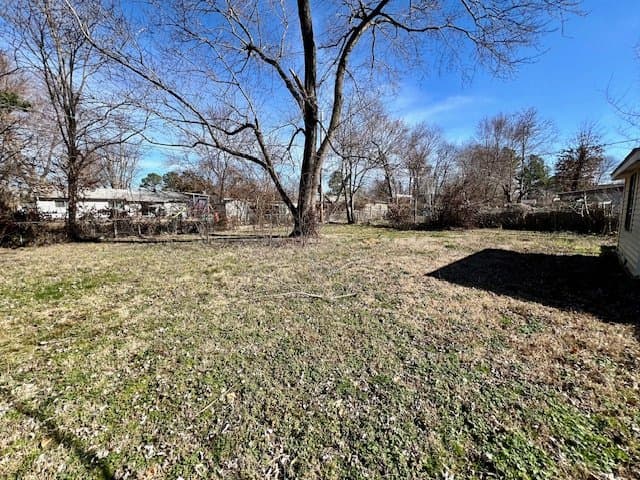 Rogers House: 1405 N Margaret Place