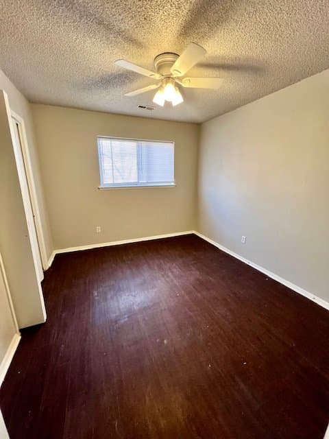 Rogers House: 1405 N Margaret Place