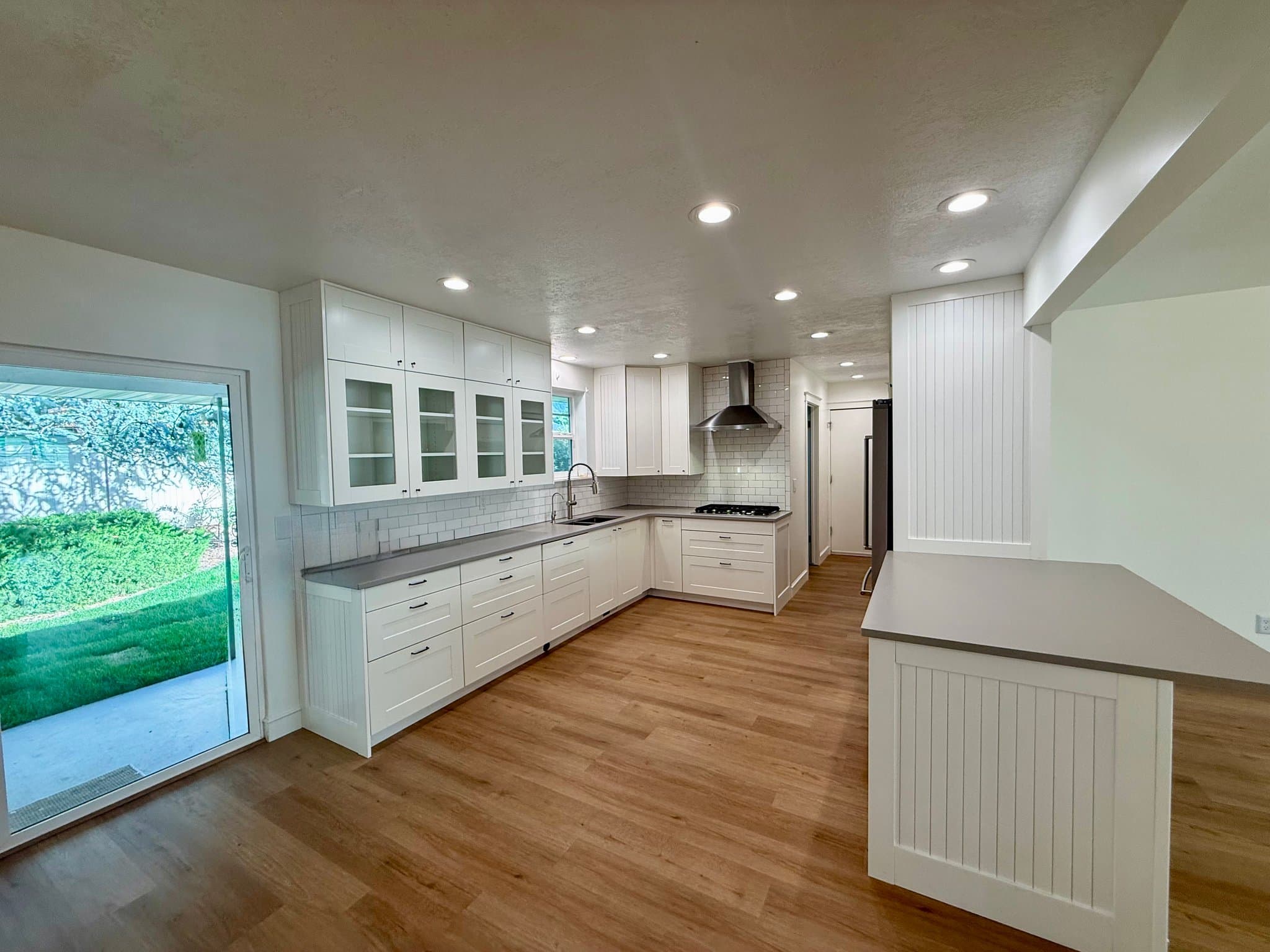 Sandy House: 8489 S Sun Valley Dr