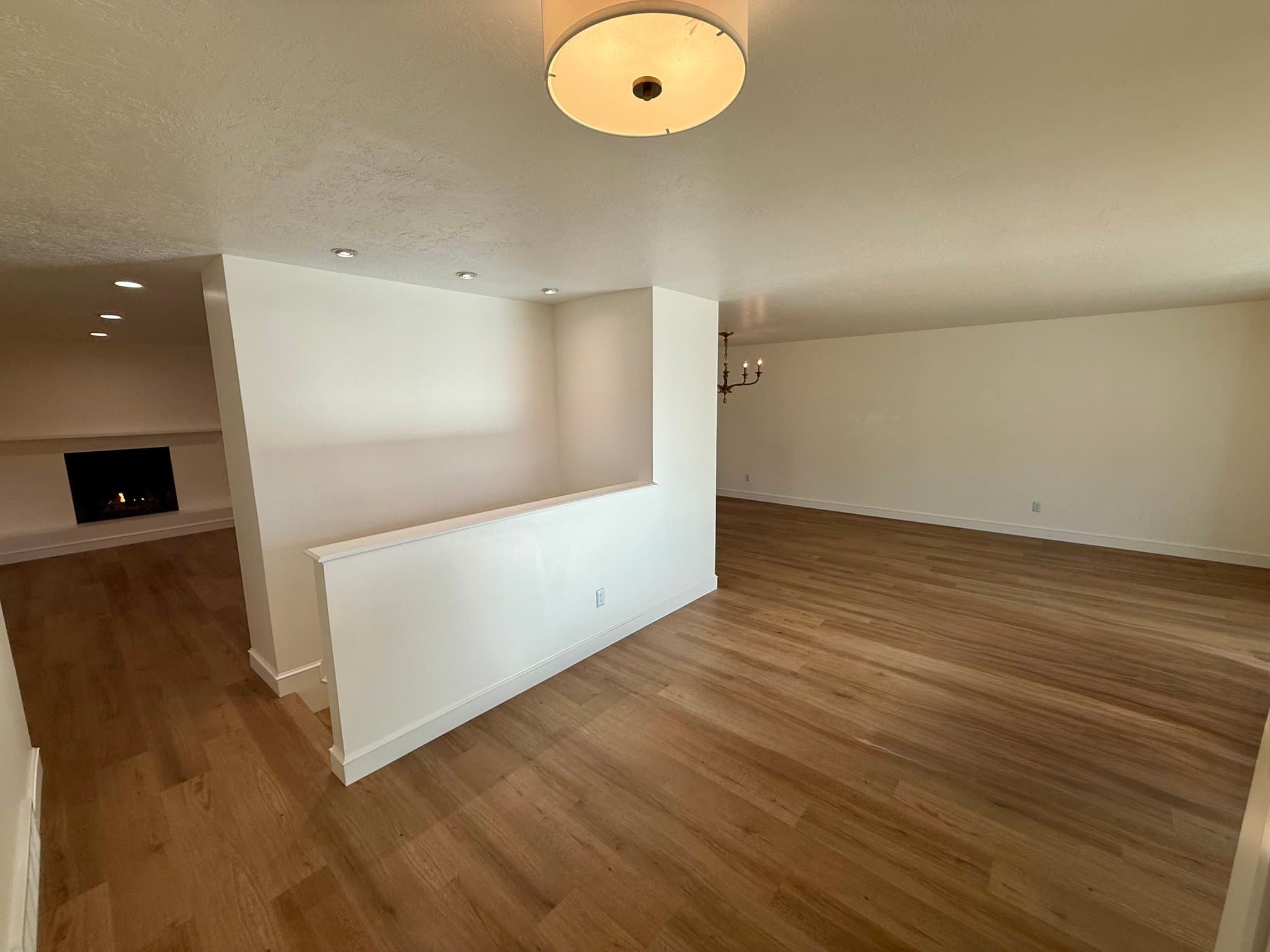 Sandy House: 8489 S Sun Valley Dr