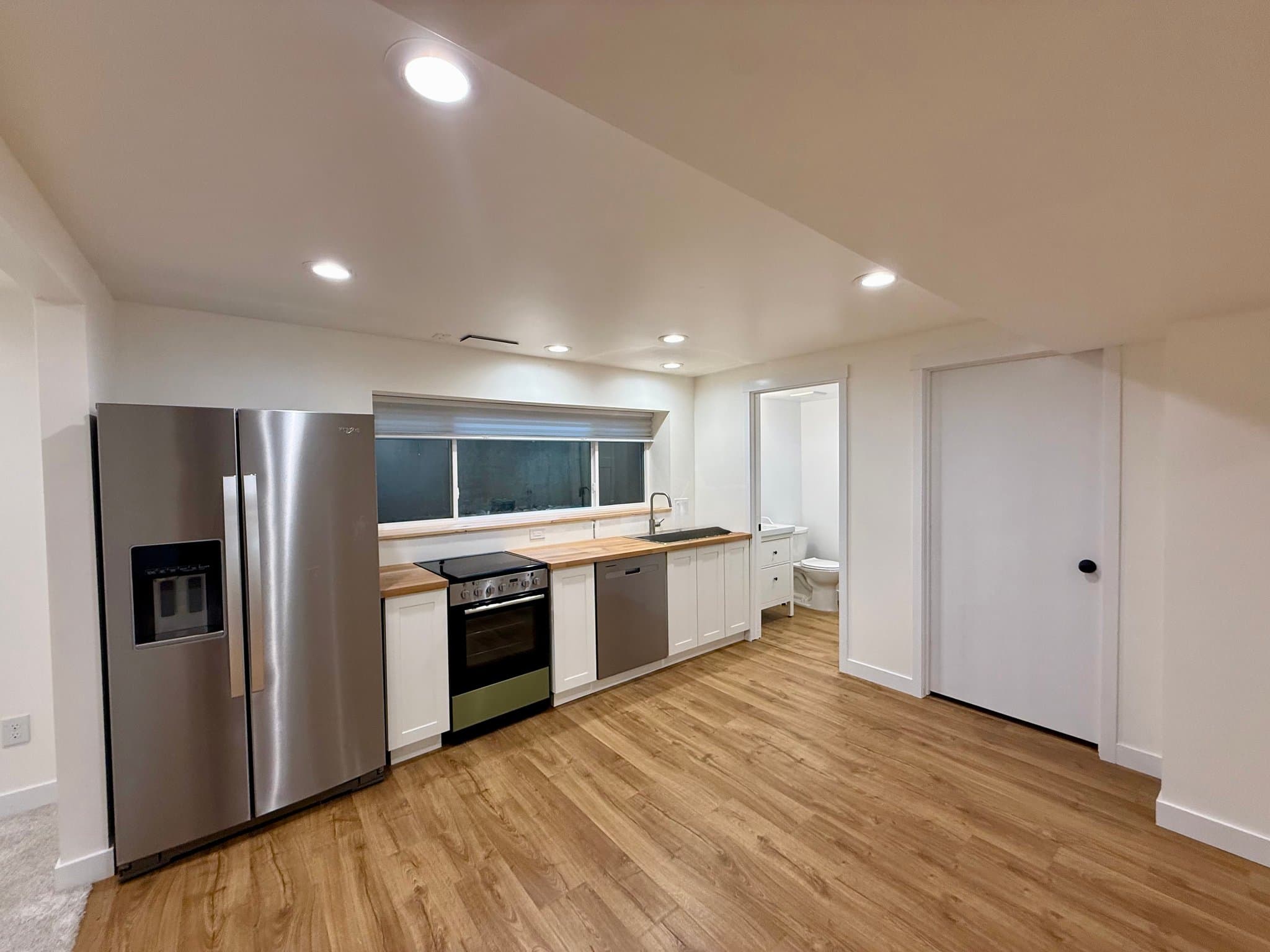 Sandy House: 8489 S Sun Valley Dr