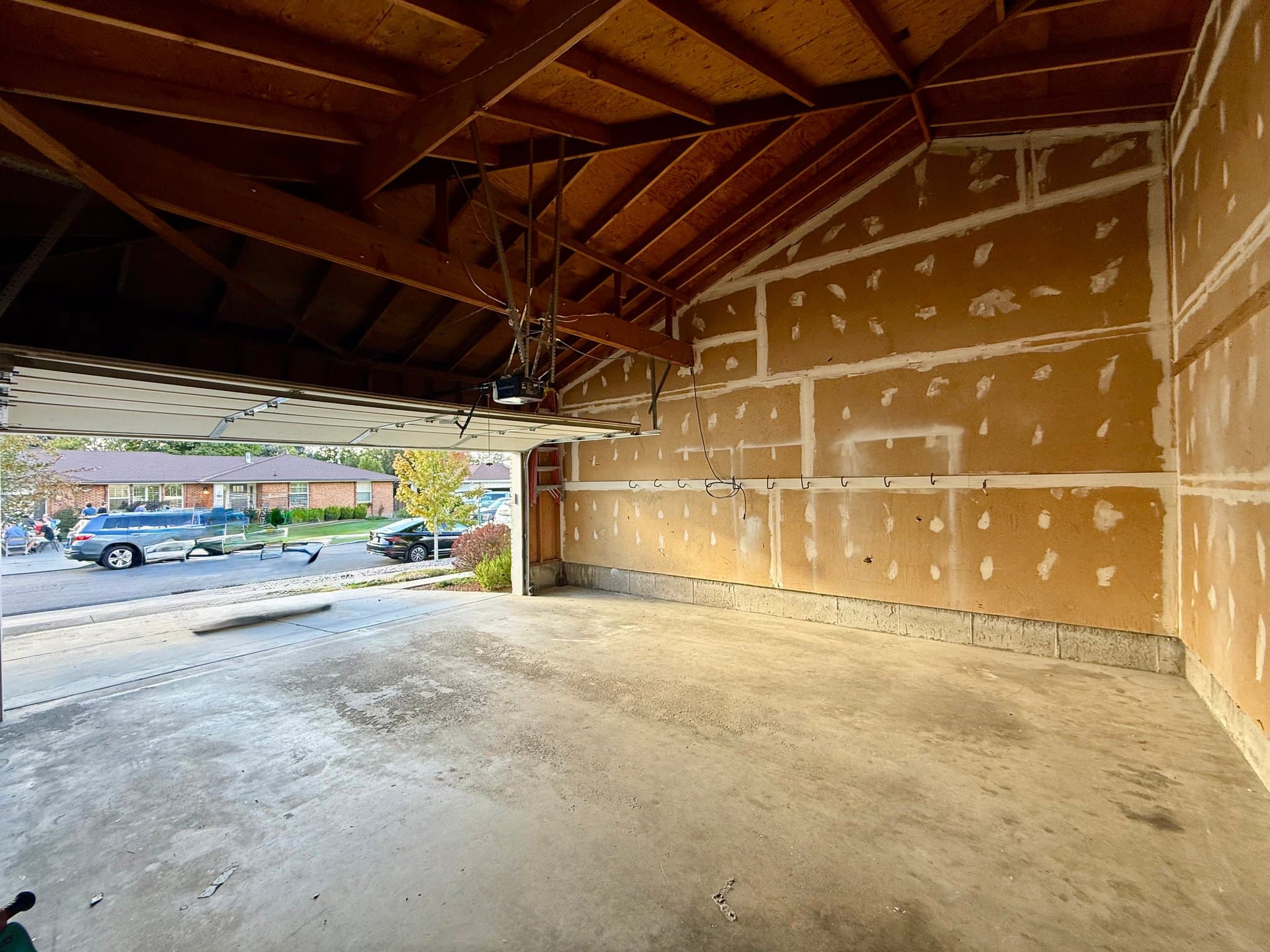 Sandy House: 8489 S Sun Valley Dr