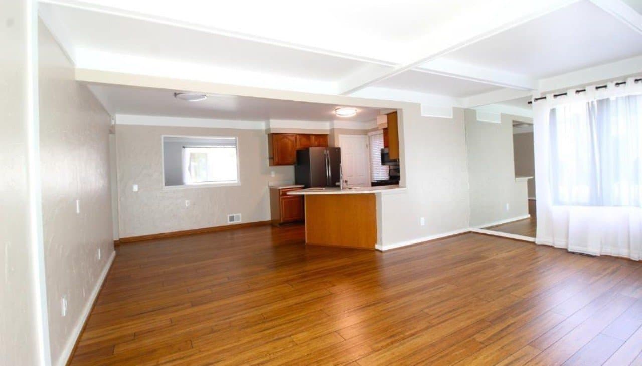 Sterling Heights House: 15158 Congress Dr