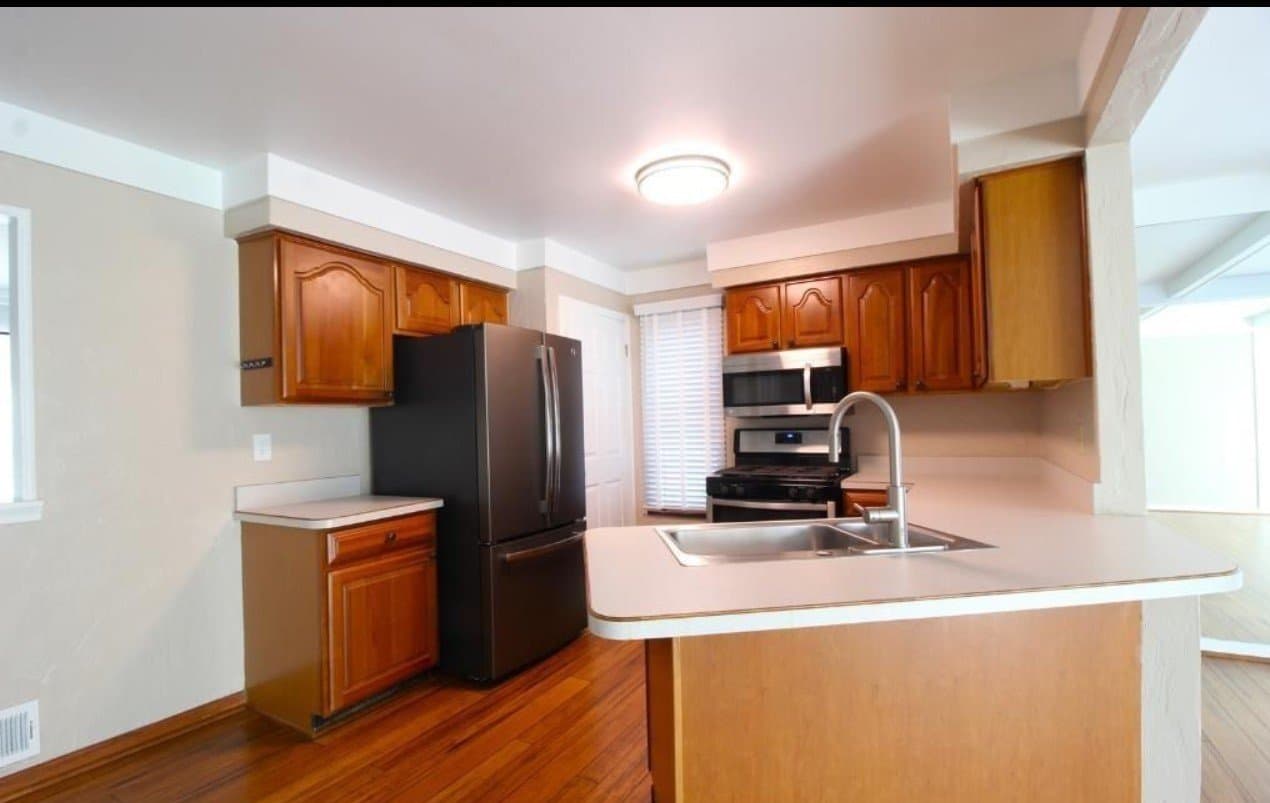 Sterling Heights House: 15158 Congress Dr