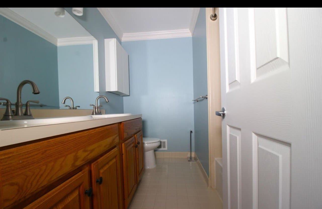 Sterling Heights House: 15158 Congress Dr
