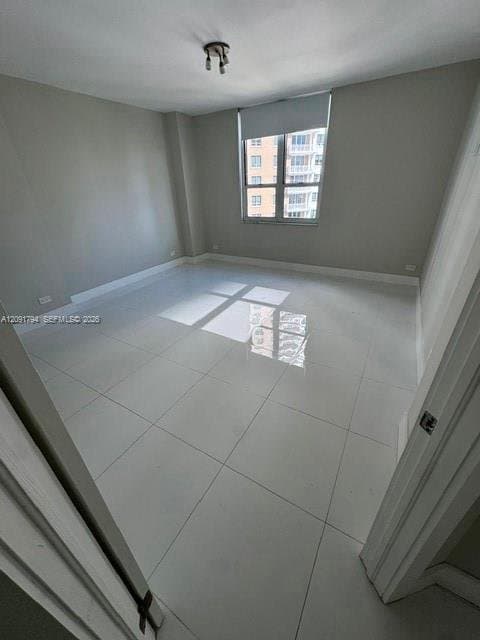 Miami Condo: 701 Brickell Key Blvd