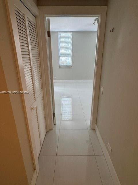 Miami Condo: 701 Brickell Key Blvd