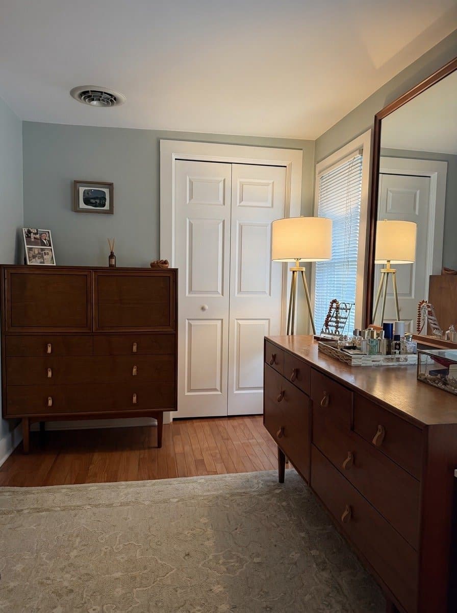 Easton House: 409 Glebe Road Easton, MD 21601