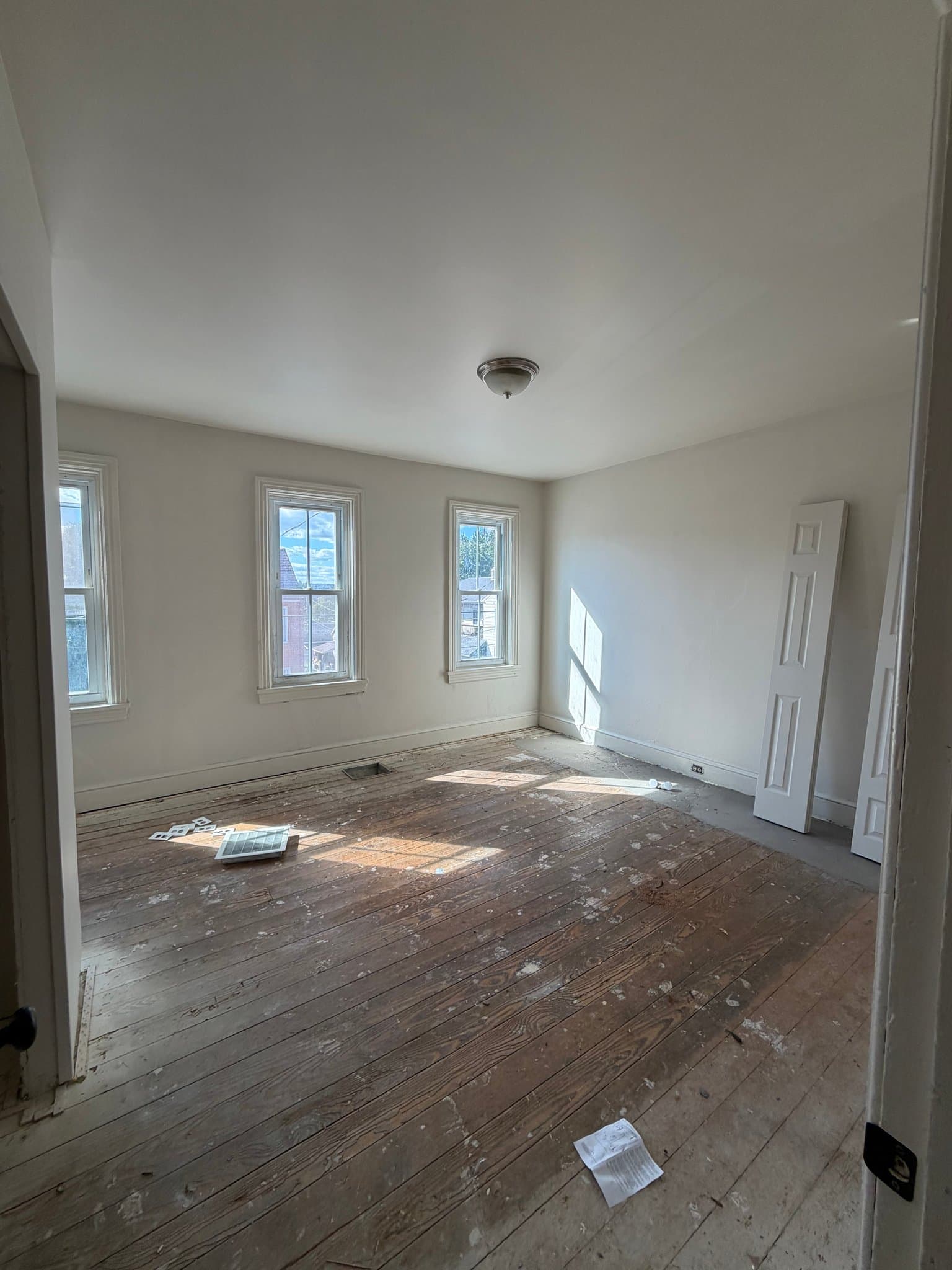 Columbia Townhome: 645 Plane St