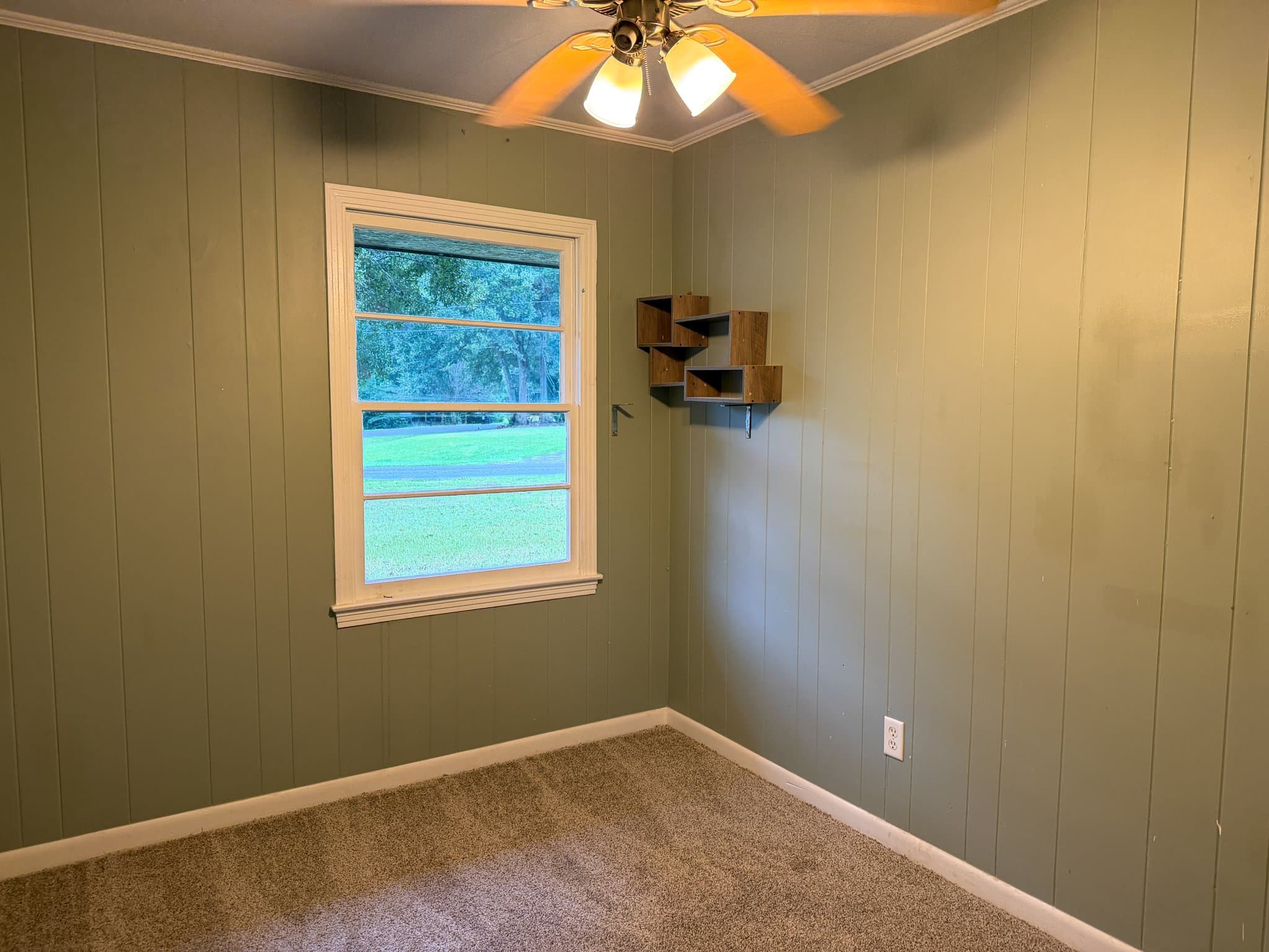 Mobile House: 8061 Valmoral Dr
