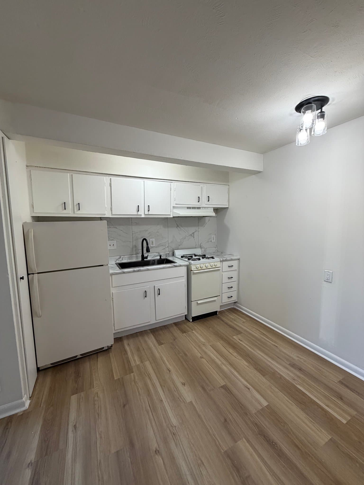 omaha Apartment: 1014 n 48th ave