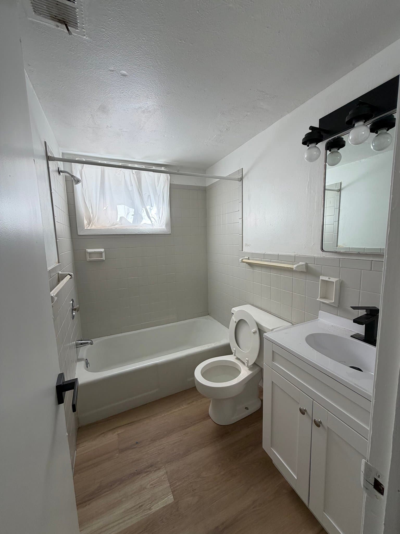omaha Apartment: 1014 n 48th ave