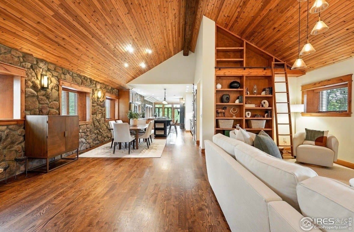 Boulder House: 2958 6th St