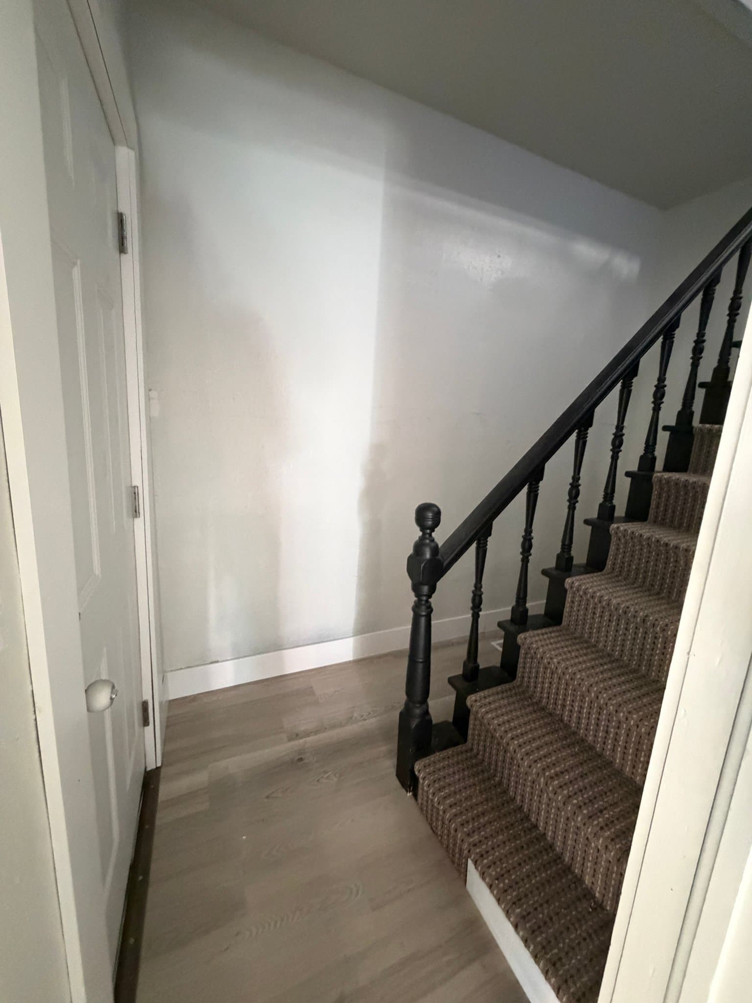 Bloomfield House: 110 N 1st St