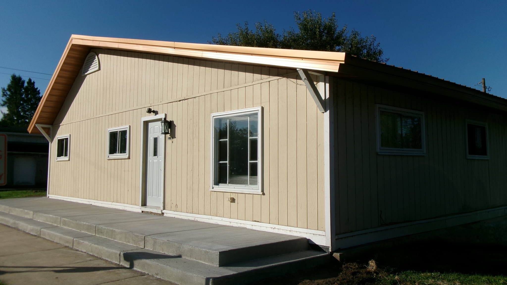 New London Multiplex: N4789 Cty Rd B