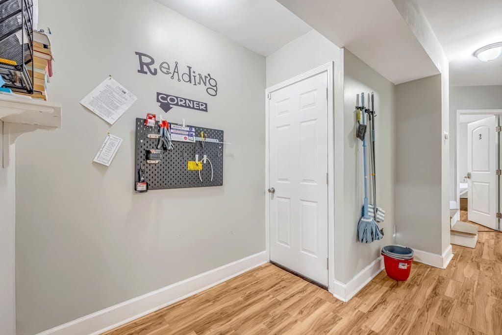 Atlanta Single Room: 761 Kennolia Dr SW