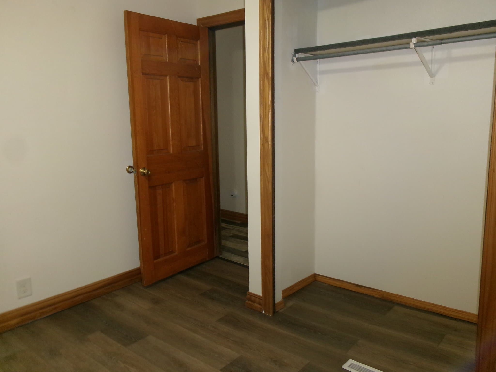 New London Multiplex: N4789 Cty Rd B