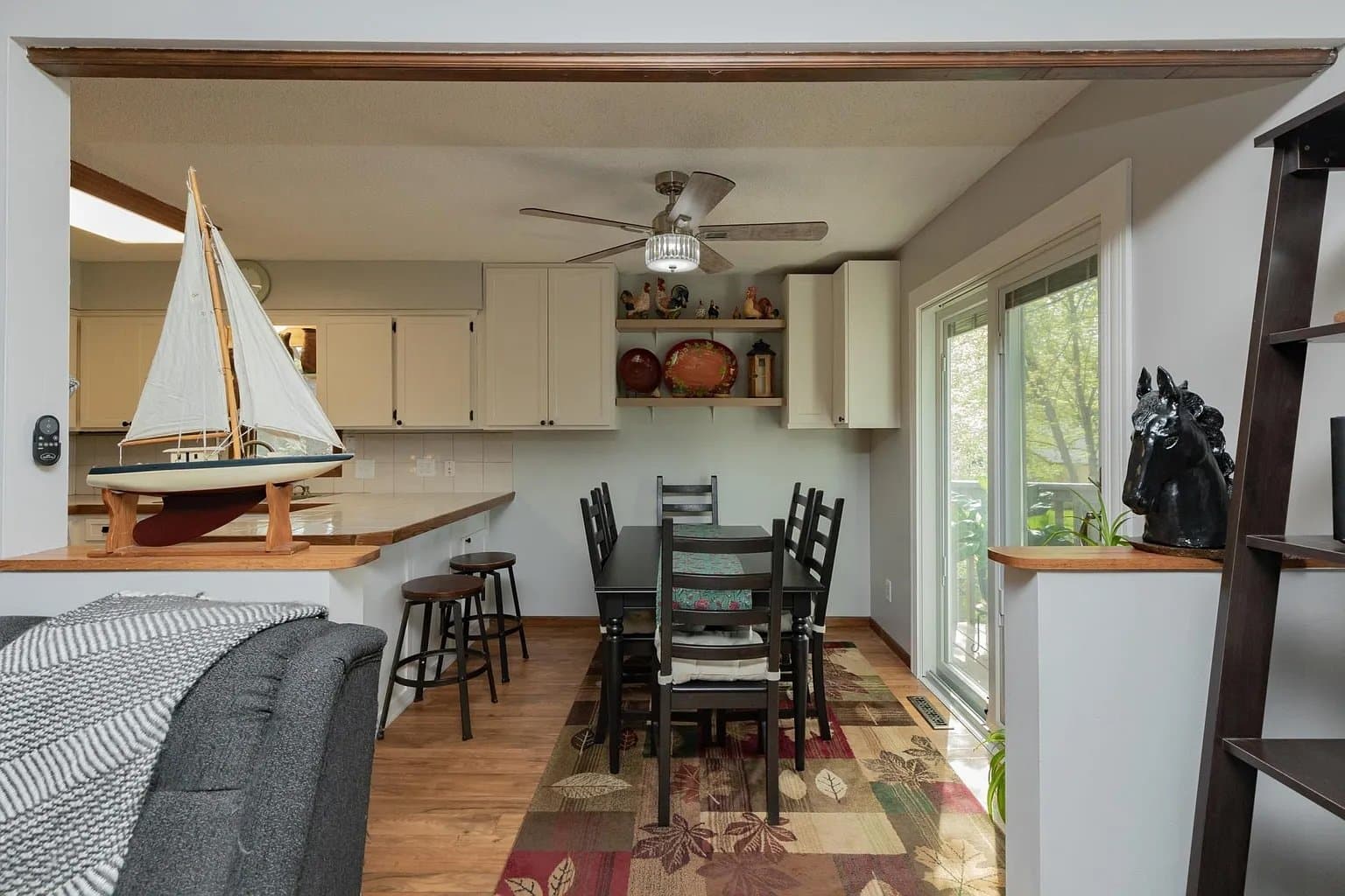 Brooklyn Park House: 7833 N College Park Dr