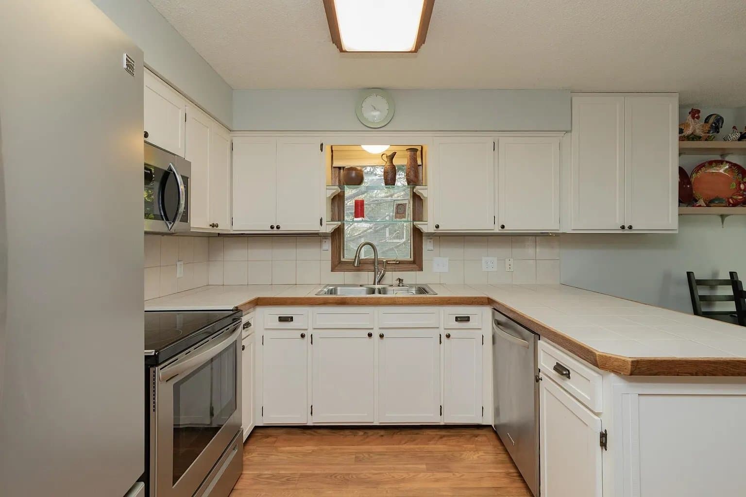 Brooklyn Park House: 7833 N College Park Dr