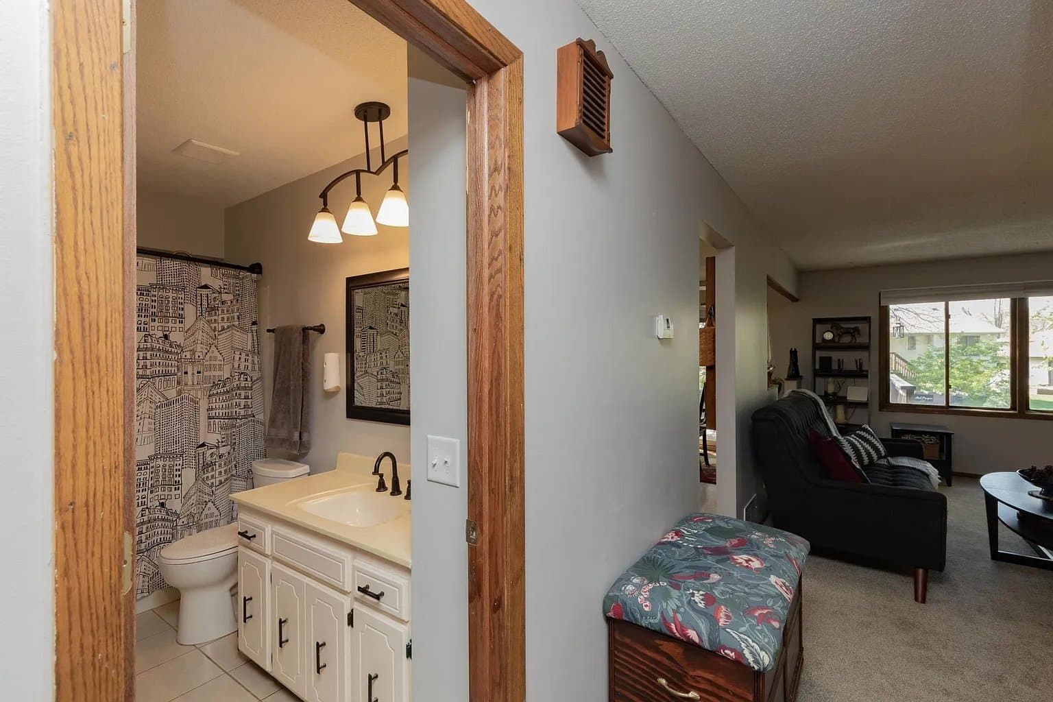Brooklyn Park House: 7833 N College Park Dr