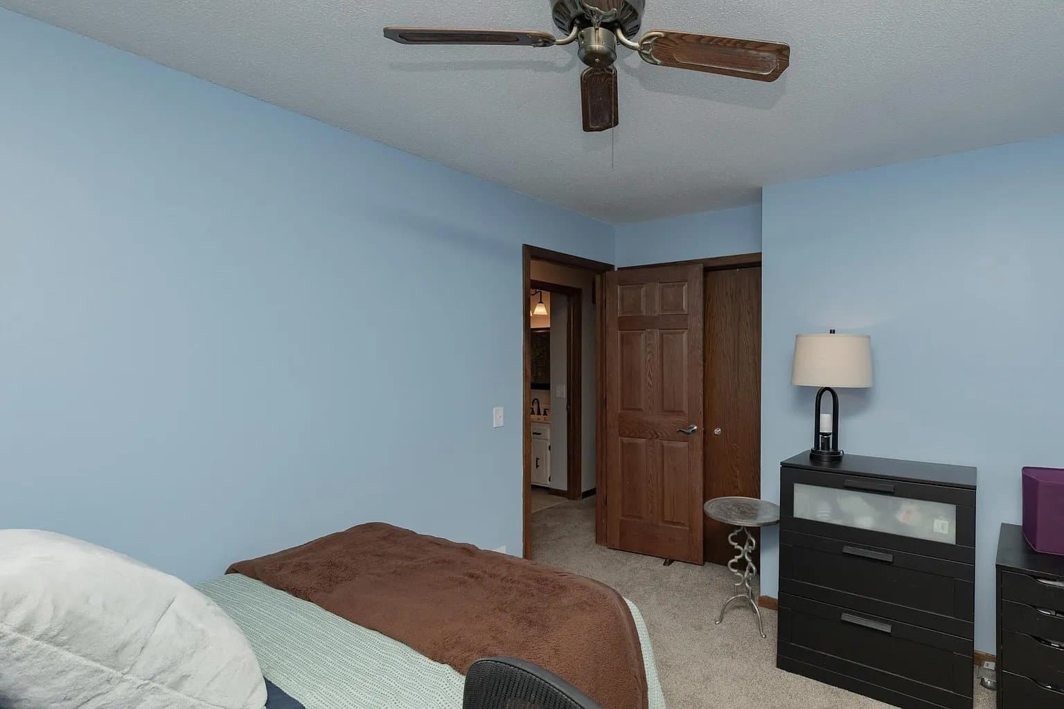Brooklyn Park House: 7833 N College Park Dr