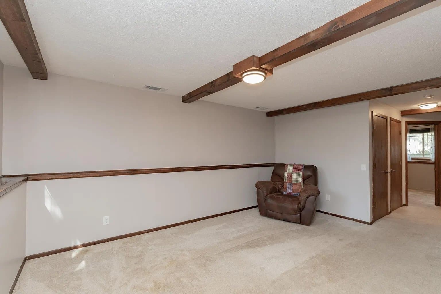 Brooklyn Park House: 7833 N College Park Dr