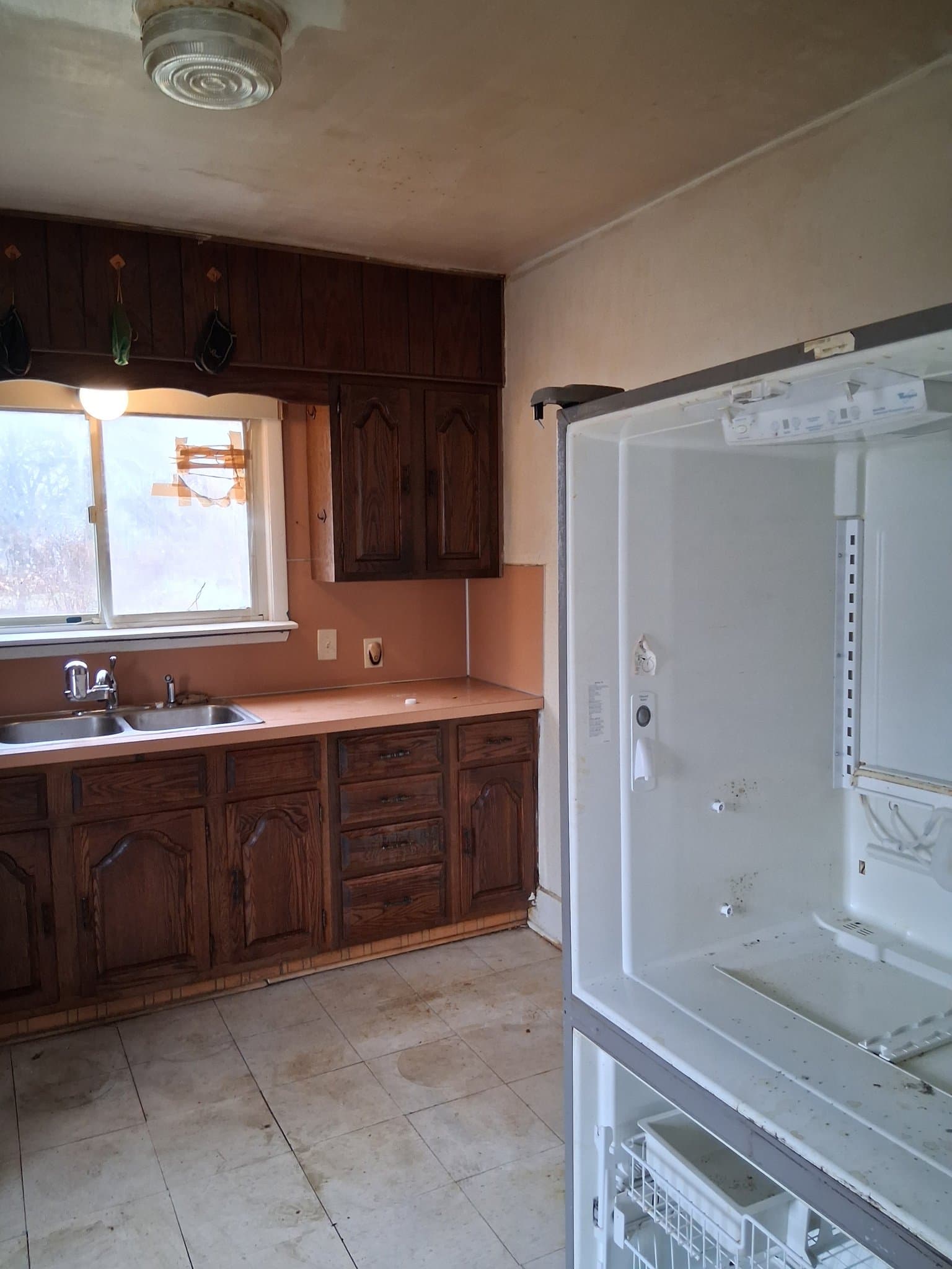 Flint House: 818 E Dewey
