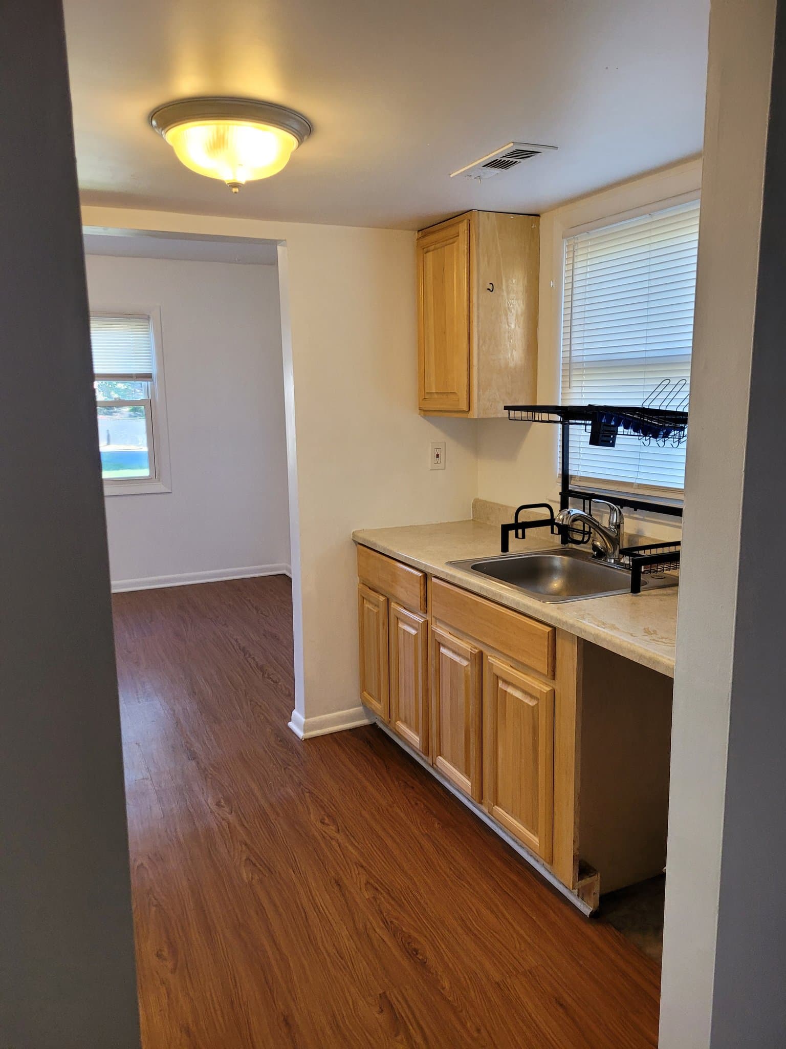 Linthicum Heights Townhome: 305 Music Ln